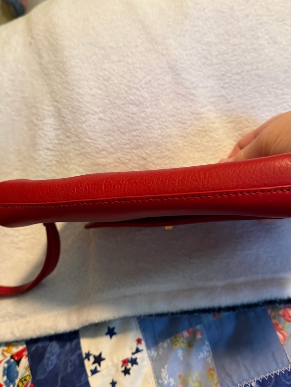 Talbot Red Leather Women's Clutch Handbag - Classic Turn-Lock - Picture 4 of 4
